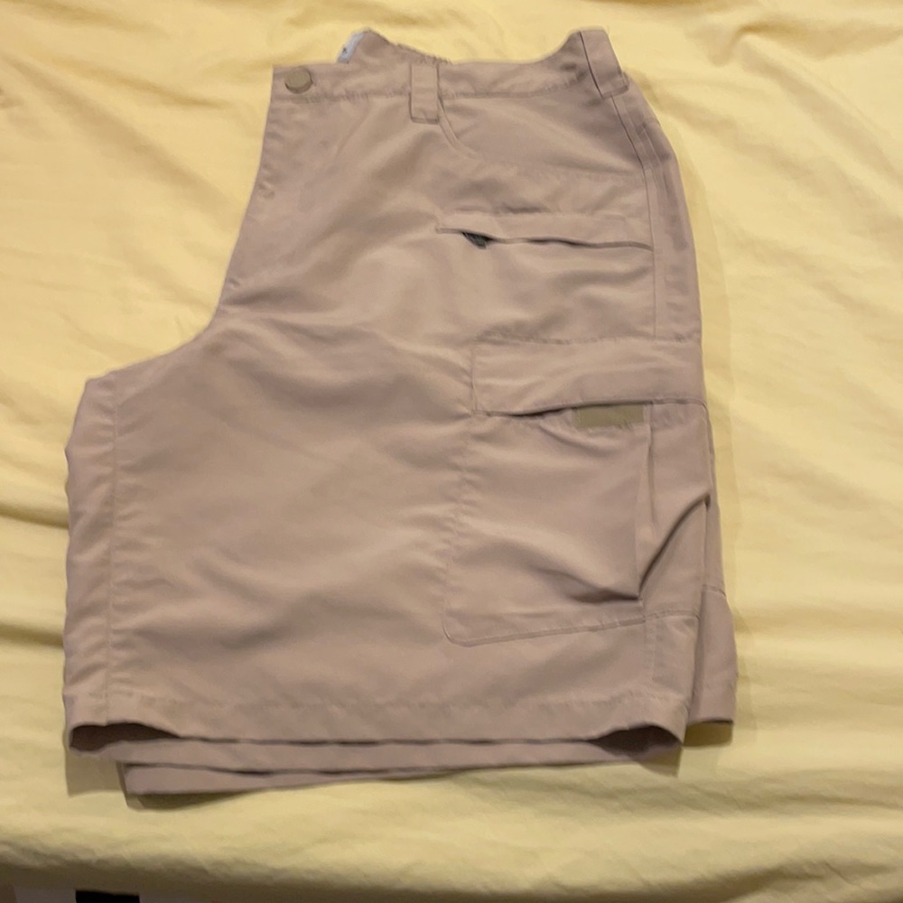 Field and Stream 2XL shorts. Lightweight.